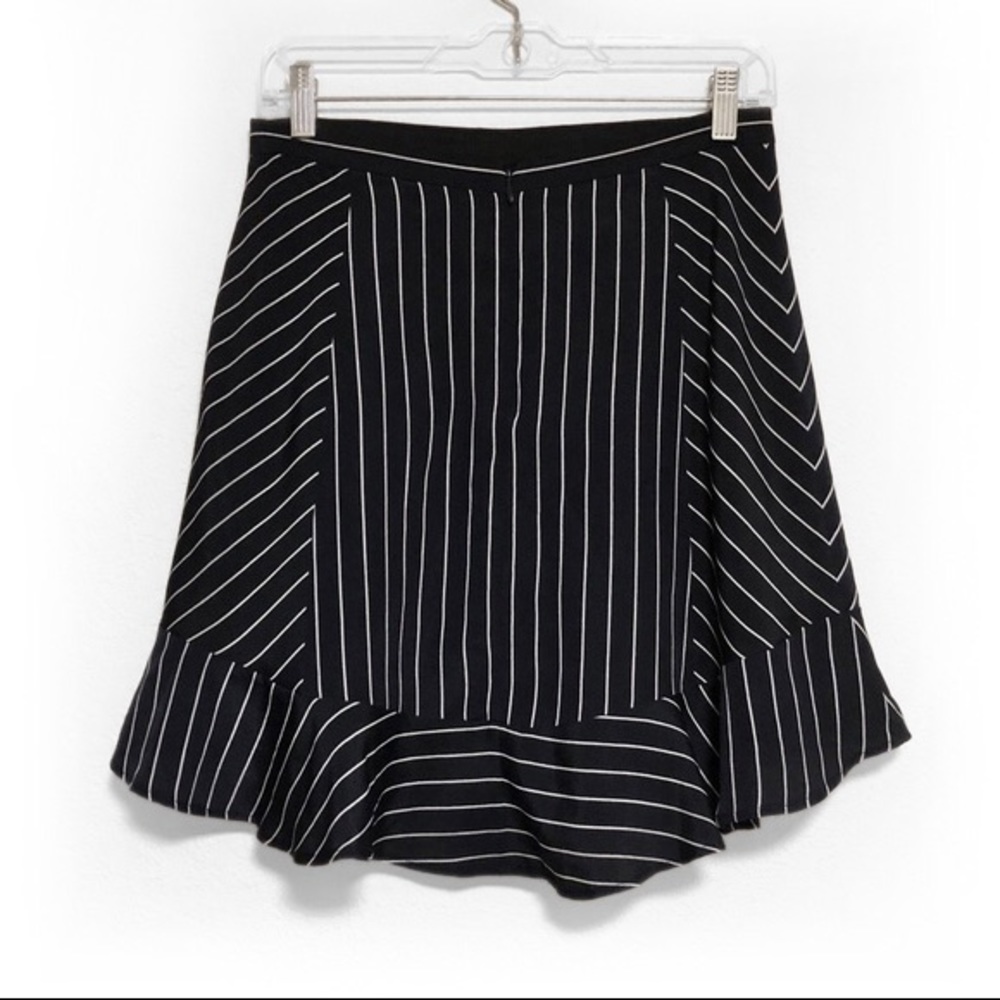 J Crew pinstripe baseball swing mini ruffle skirt - Picture 2 of 4